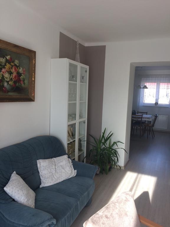 Apartman Namesti Horniku ทรุตนอฟ ภายนอก รูปภาพ